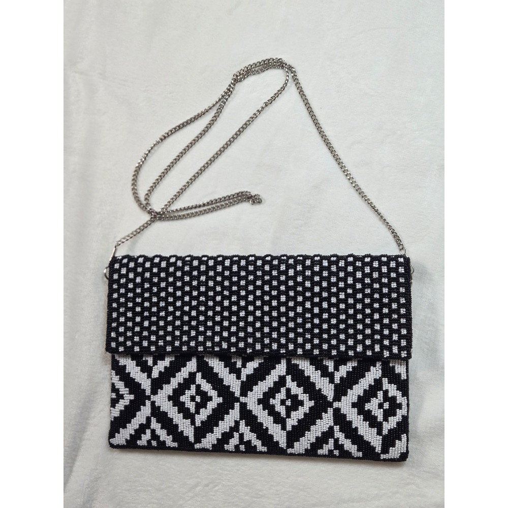 Maria Victoria Black White Beaded Geometric Crossbody‎ Clutch Bag Silver Chain